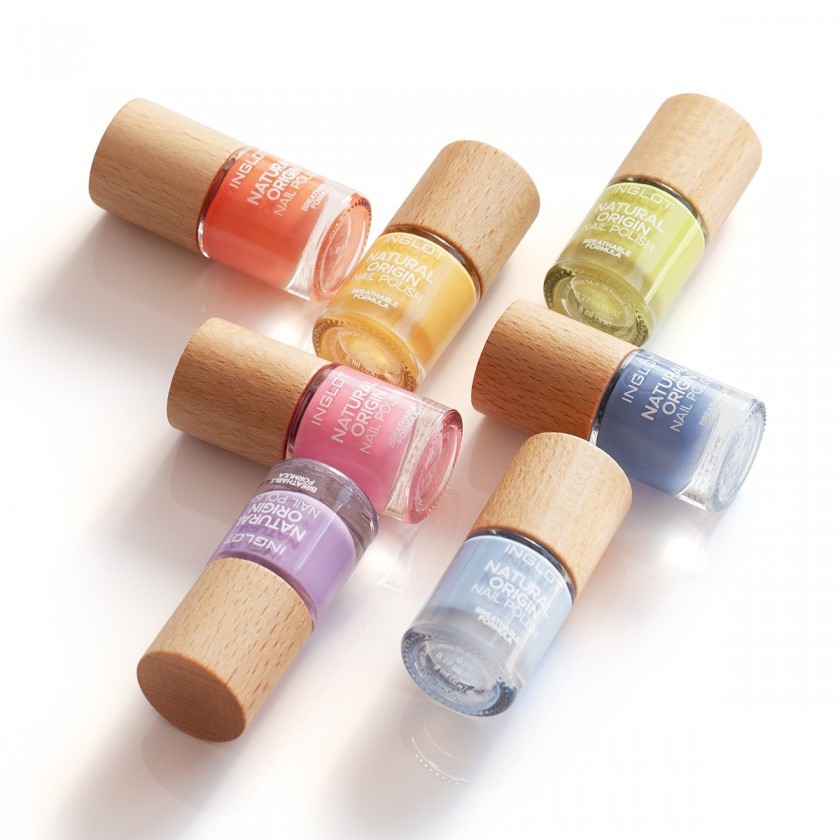 Naturally nourished nails filled with vivid color!